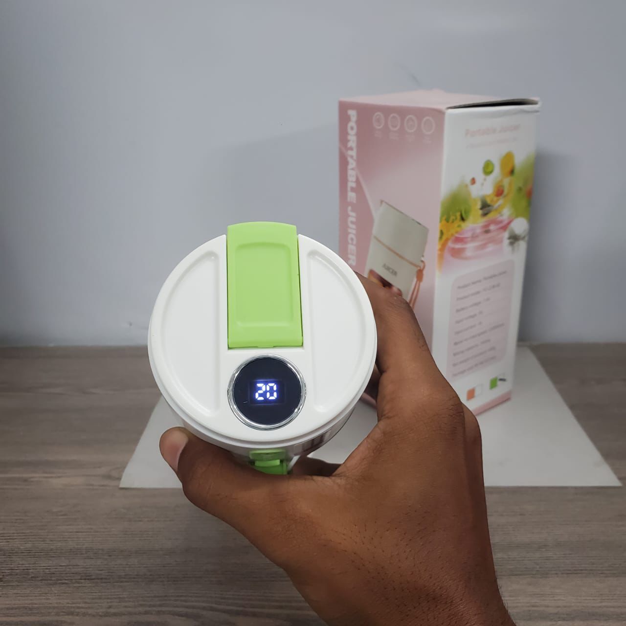 Heavy Duty 8 Blade Juicer